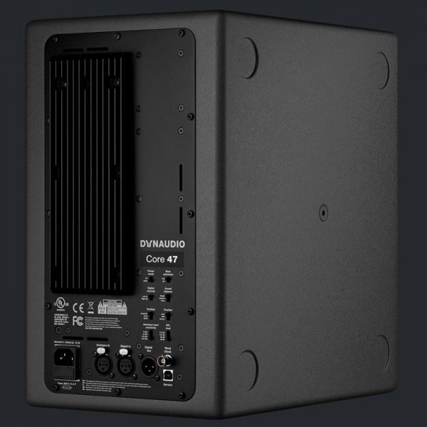 Dynaudio Acoustics Core 47 3-Way Midfield Speaker Monitor
